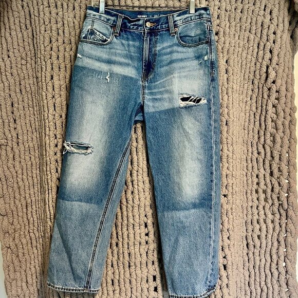 Old Navy Denim - Old Navy High Rise Slouchy Straight Jeans – Size 6